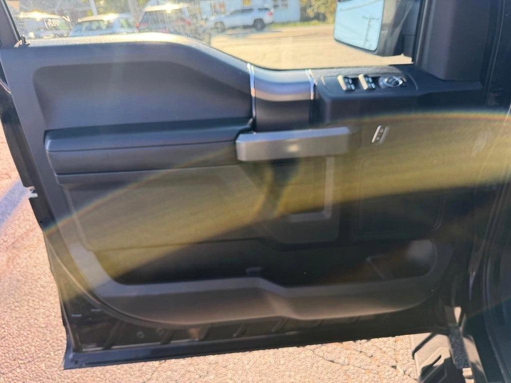 Ford F-150 4WD SuperCrew 145" XLT 2016