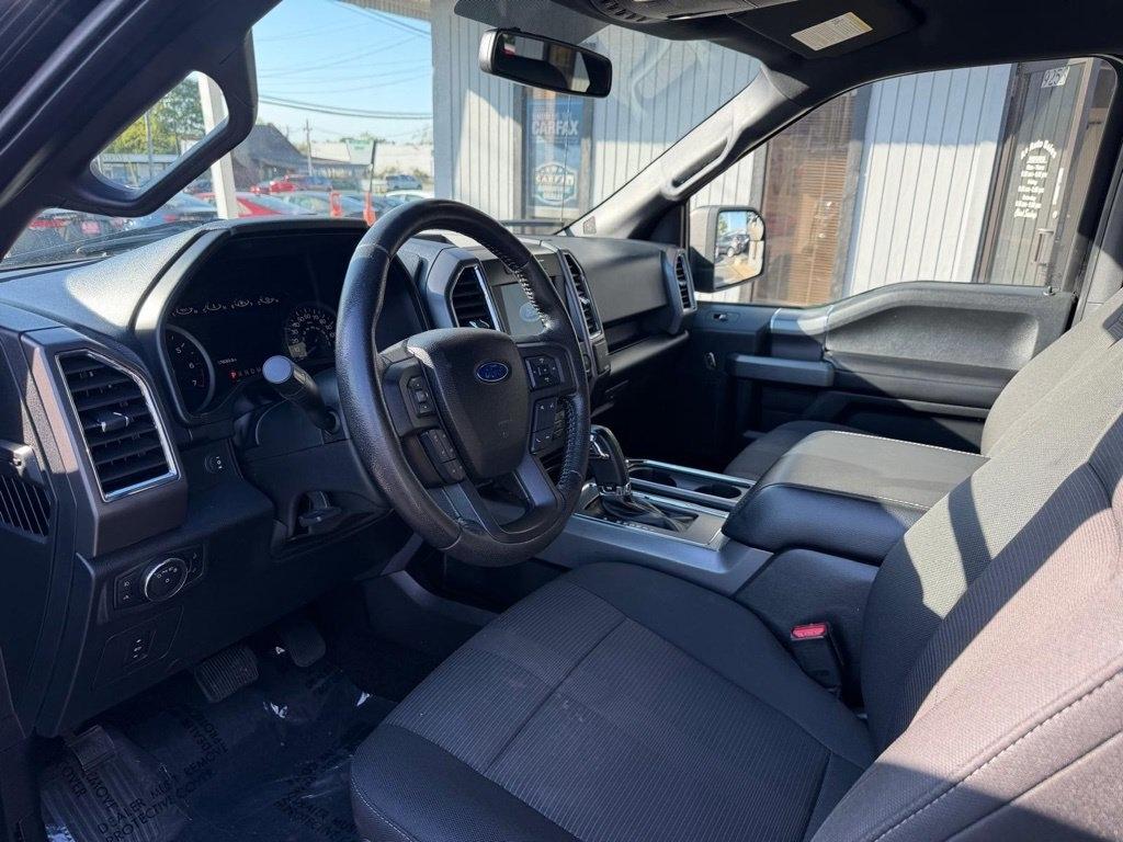 Ford F-150 4WD SuperCrew 145" XLT 2016