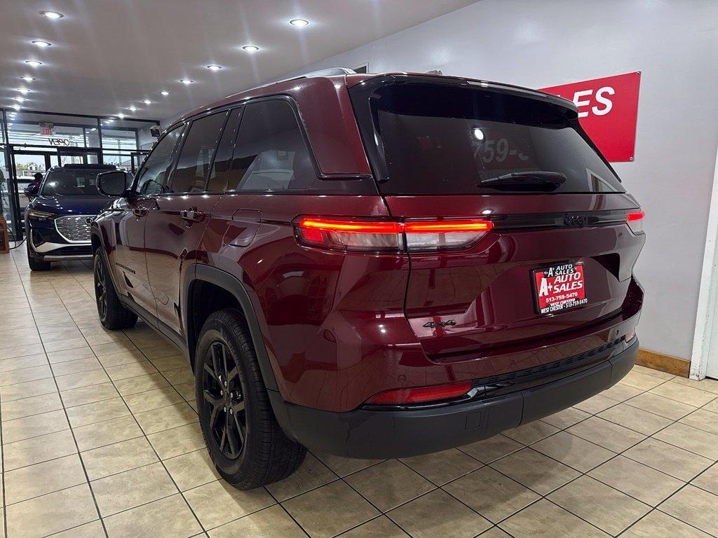 Jeep Grand Cherokee 4WD 4dr Altitude 2024