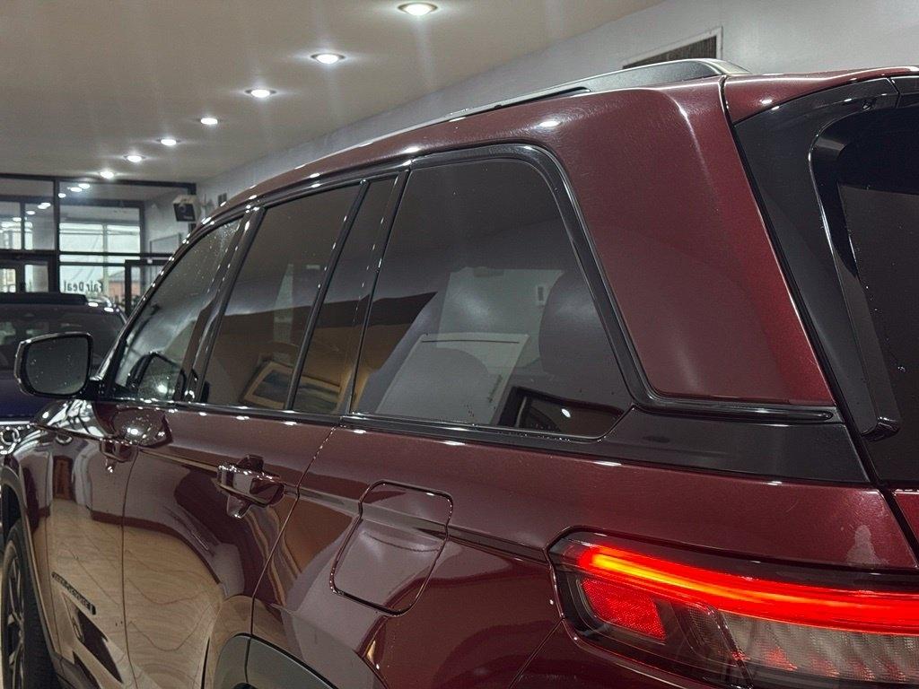 Jeep Grand Cherokee 4WD 4dr Altitude 2024