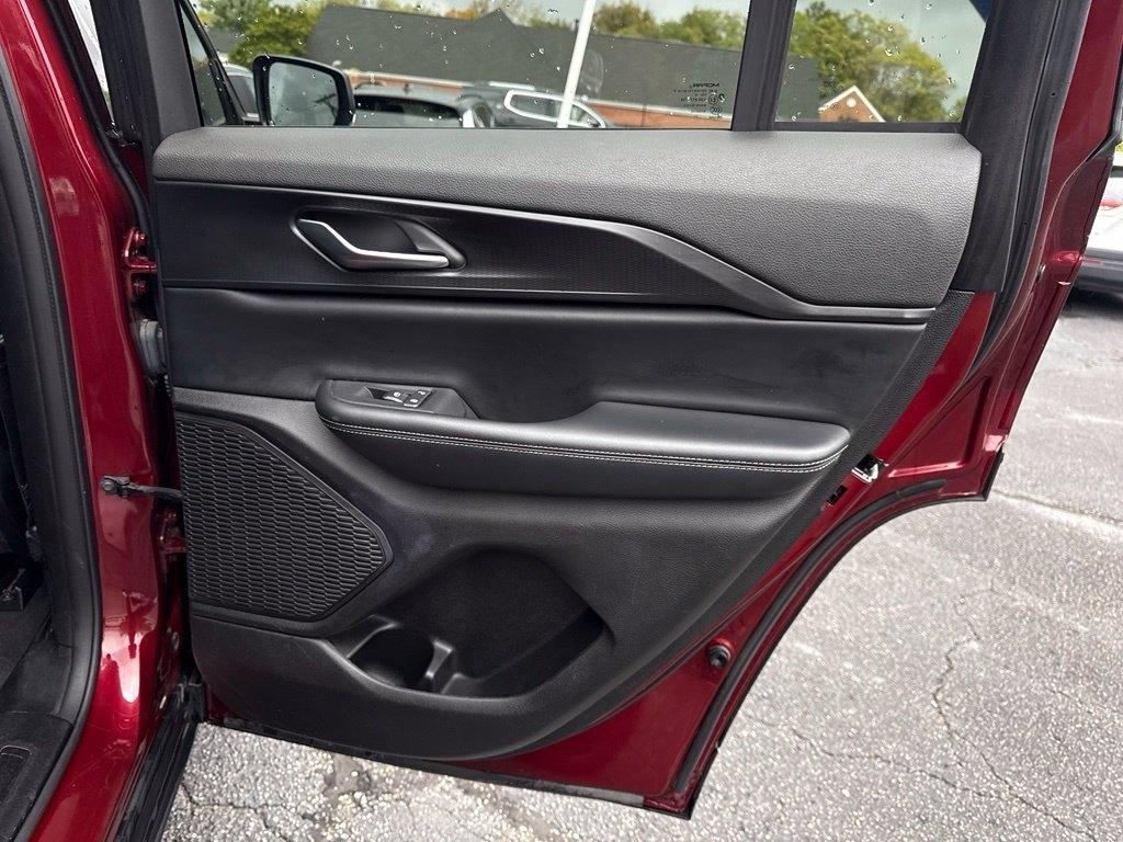 Jeep Grand Cherokee 4WD 4dr Altitude 2024