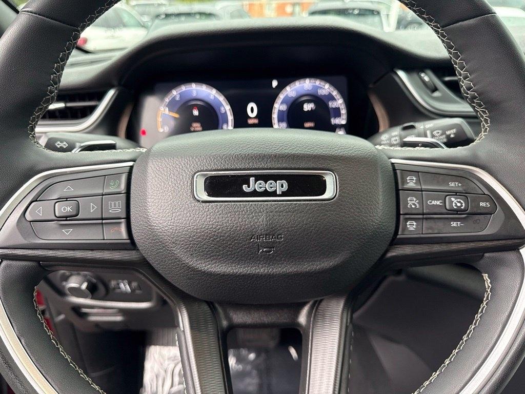 Jeep Grand Cherokee 4WD 4dr Altitude 2024