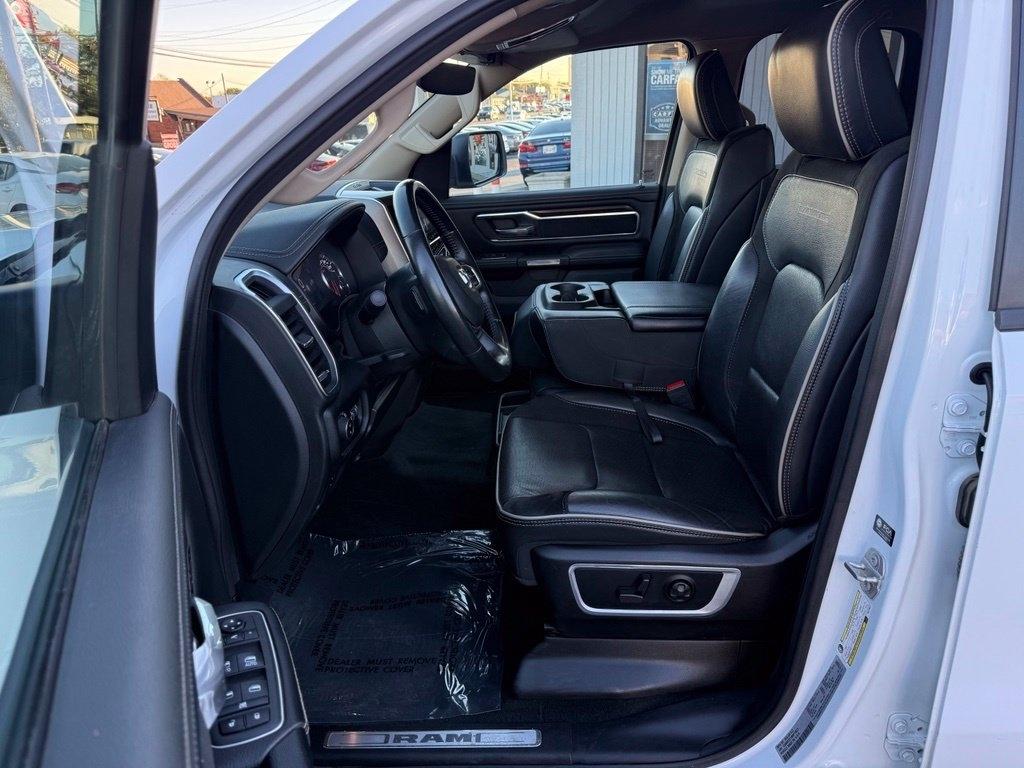 RAM 1500 Laramie Quad Cab 4WD 2021
