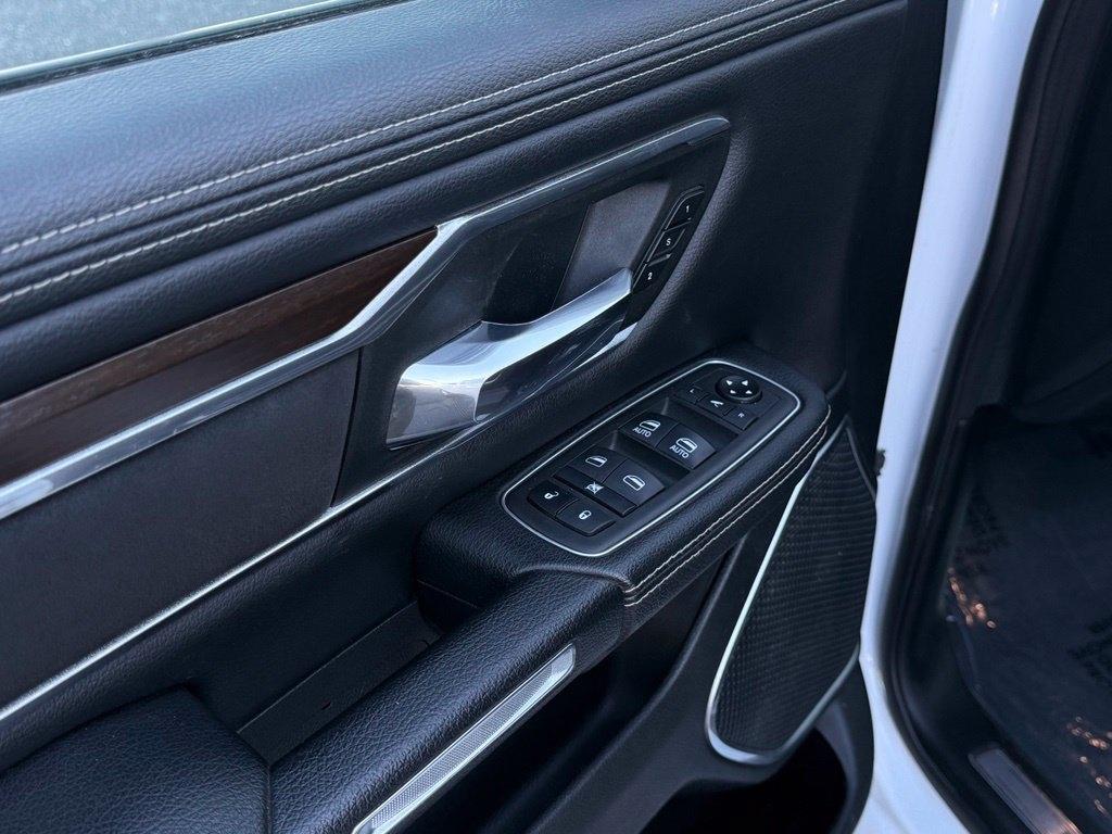 RAM 1500 Laramie Quad Cab 4WD 2021
