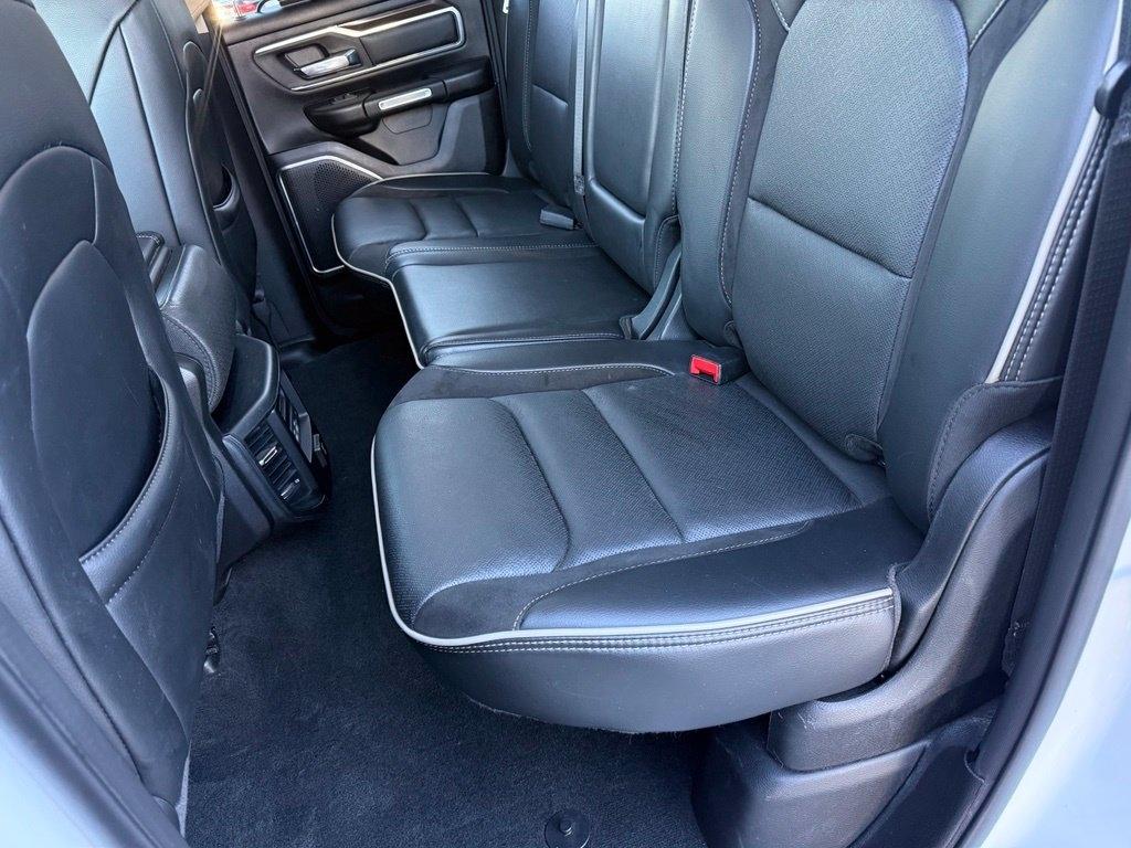 RAM 1500 Laramie Quad Cab 4WD 2021