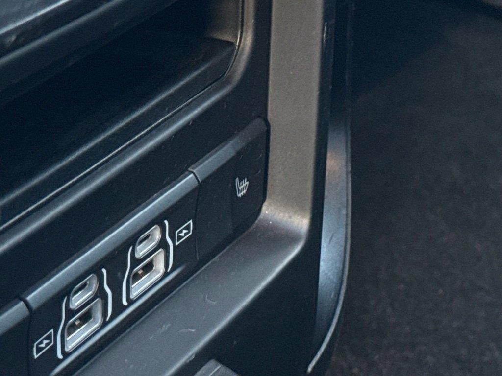 RAM 1500 Laramie Quad Cab 4WD 2021