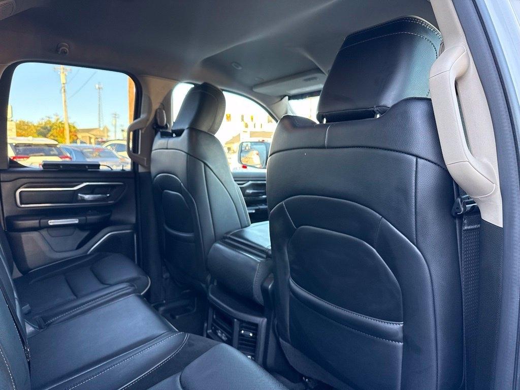 RAM 1500 Laramie Quad Cab 4WD 2021