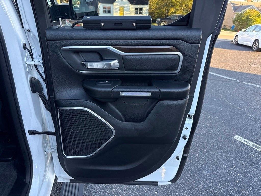 RAM 1500 Laramie Quad Cab 4WD 2021