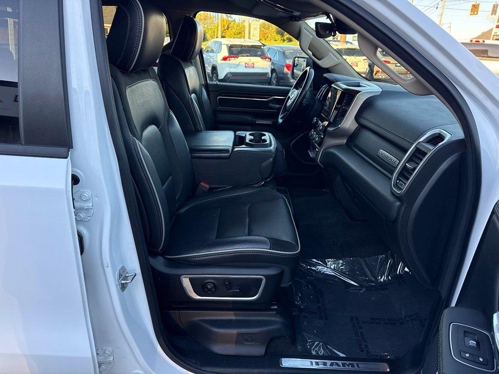 RAM 1500 Laramie Quad Cab 4WD 2021