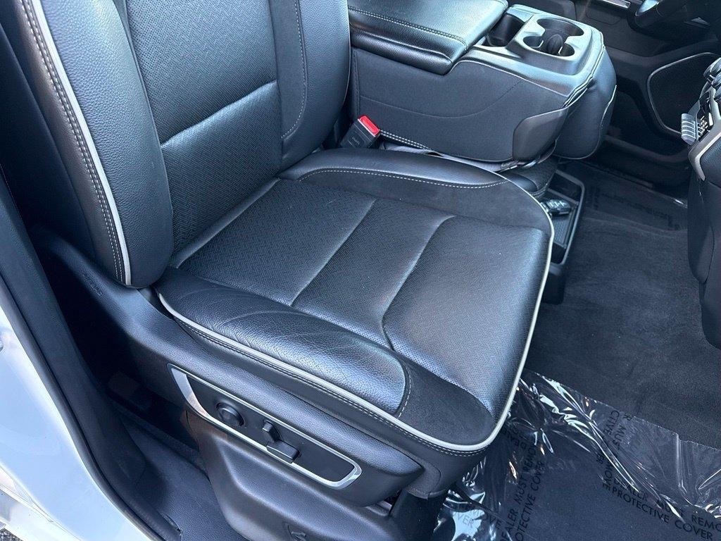 RAM 1500 Laramie Quad Cab 4WD 2021