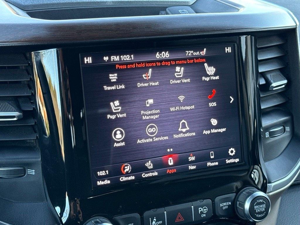 RAM 1500 Laramie Quad Cab 4WD 2021
