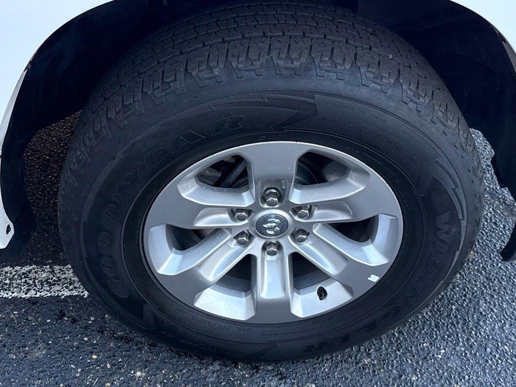 RAM 1500 Laramie Quad Cab 4WD 2021