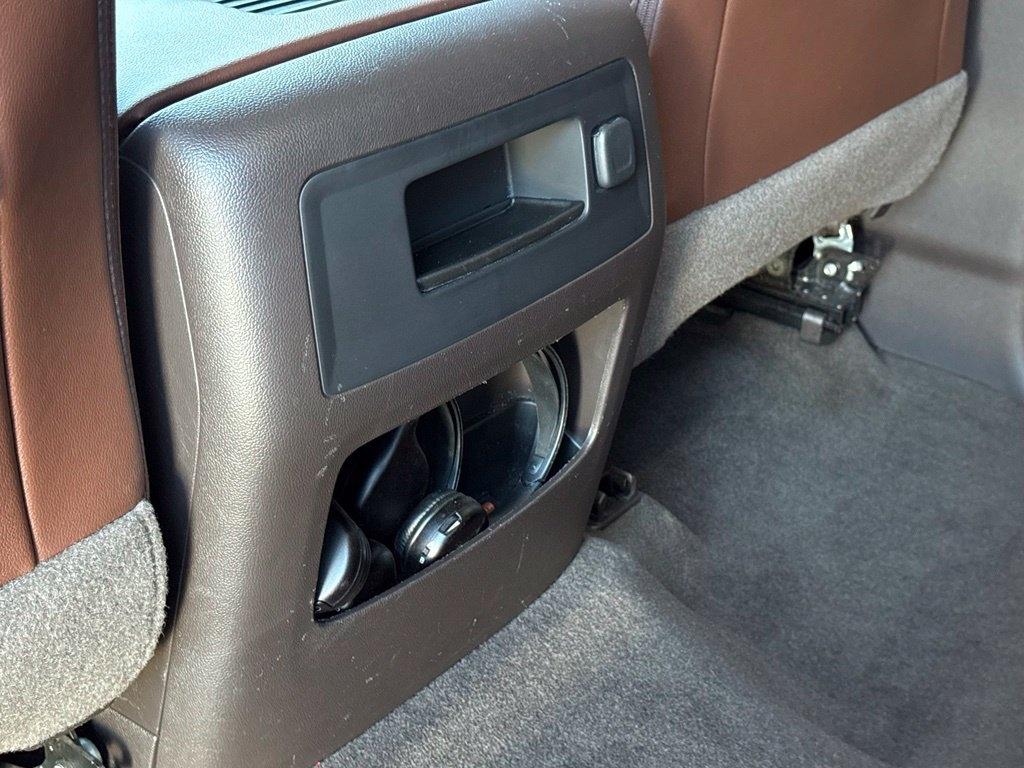 Chevrolet Silverado 3500HD 4WD Crew Cab 167" High Country 2016