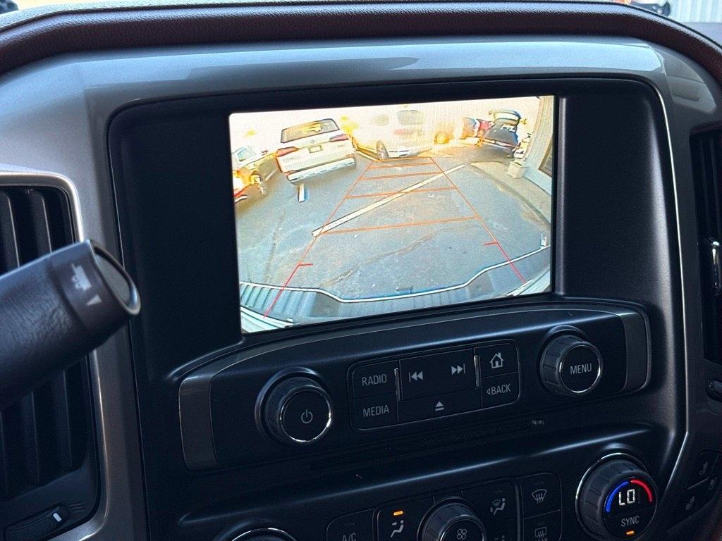 Chevrolet Silverado 3500HD 4WD Crew Cab 167" High Country 2016