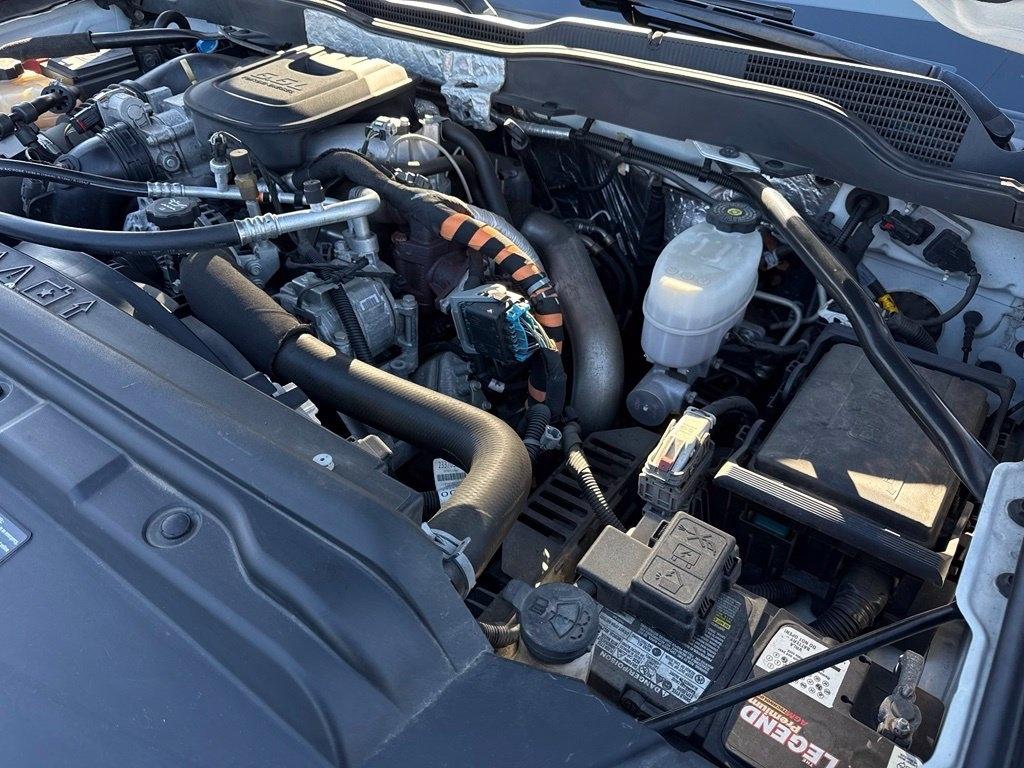 Chevrolet Silverado 3500HD 4WD Crew Cab 167" High Country 2016