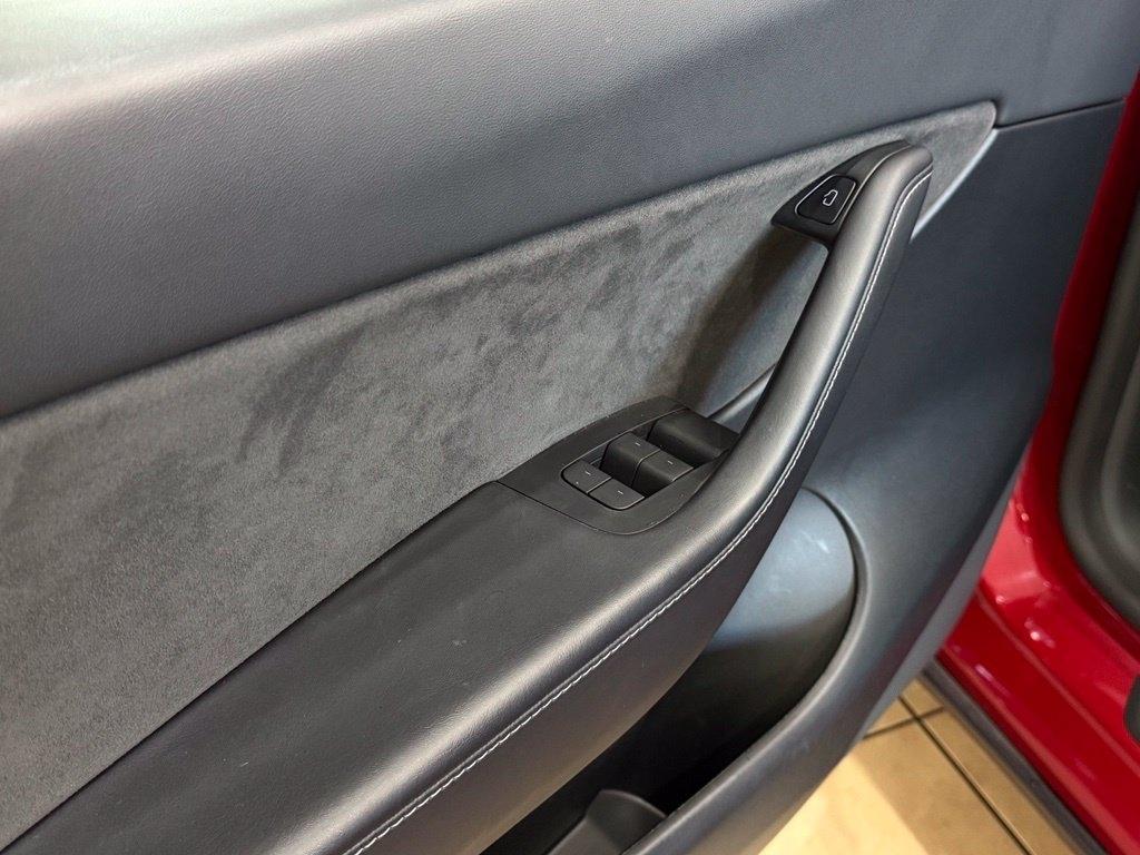 Tesla Model Y Long Range 2022