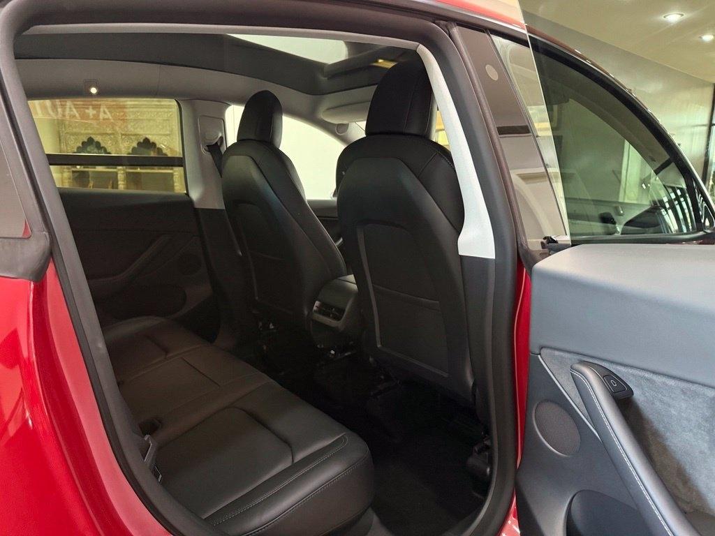 Tesla Model Y Long Range 2022