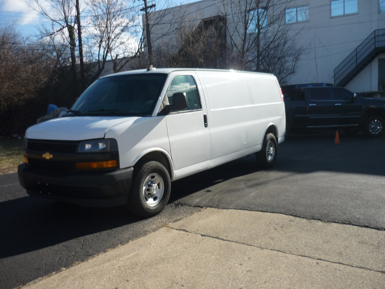 Chevrolet Express 3500 Cargo Extended 2021