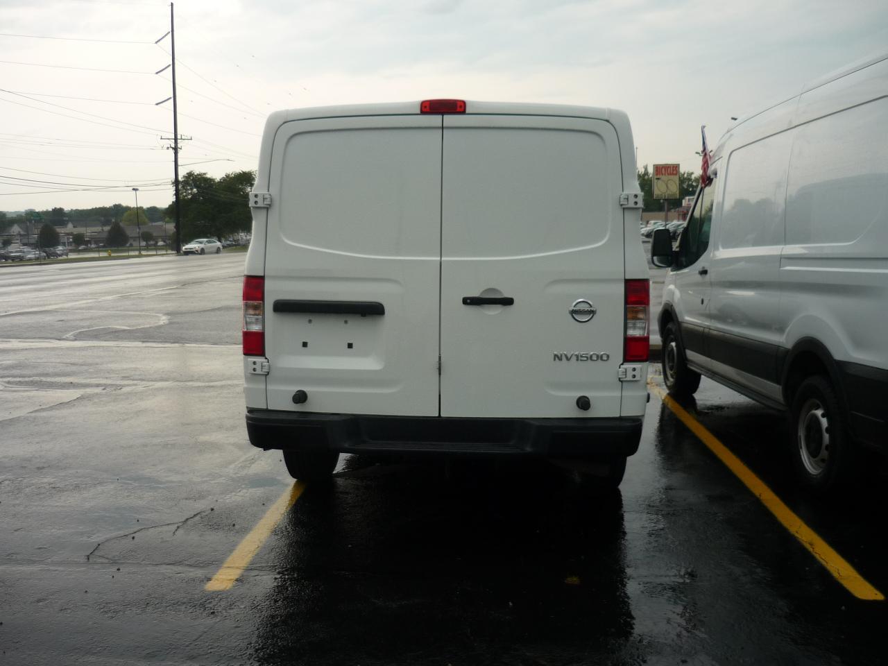 Nissan NV Cargo 1500 SV 2018