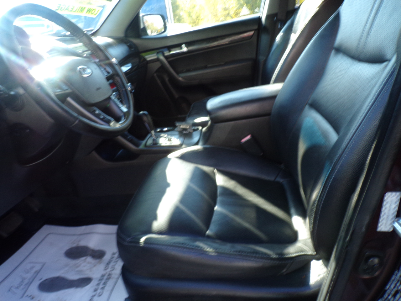 Kia Sorento EX 2WD 2011 Kia Sorento EX 2WD 2011