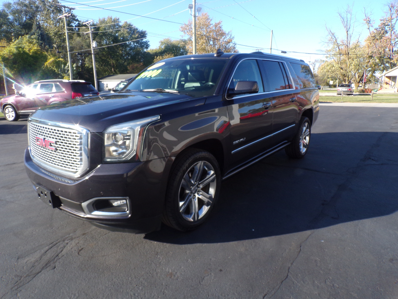 GMC Yukon XL Denali 4WD 2017 GMC Yukon XL Denali 4WD 2017