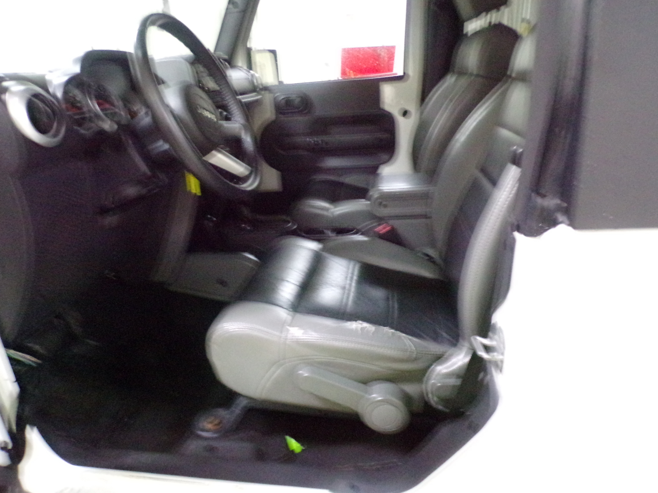 Jeep Wrangler Sahara 4WD 2010