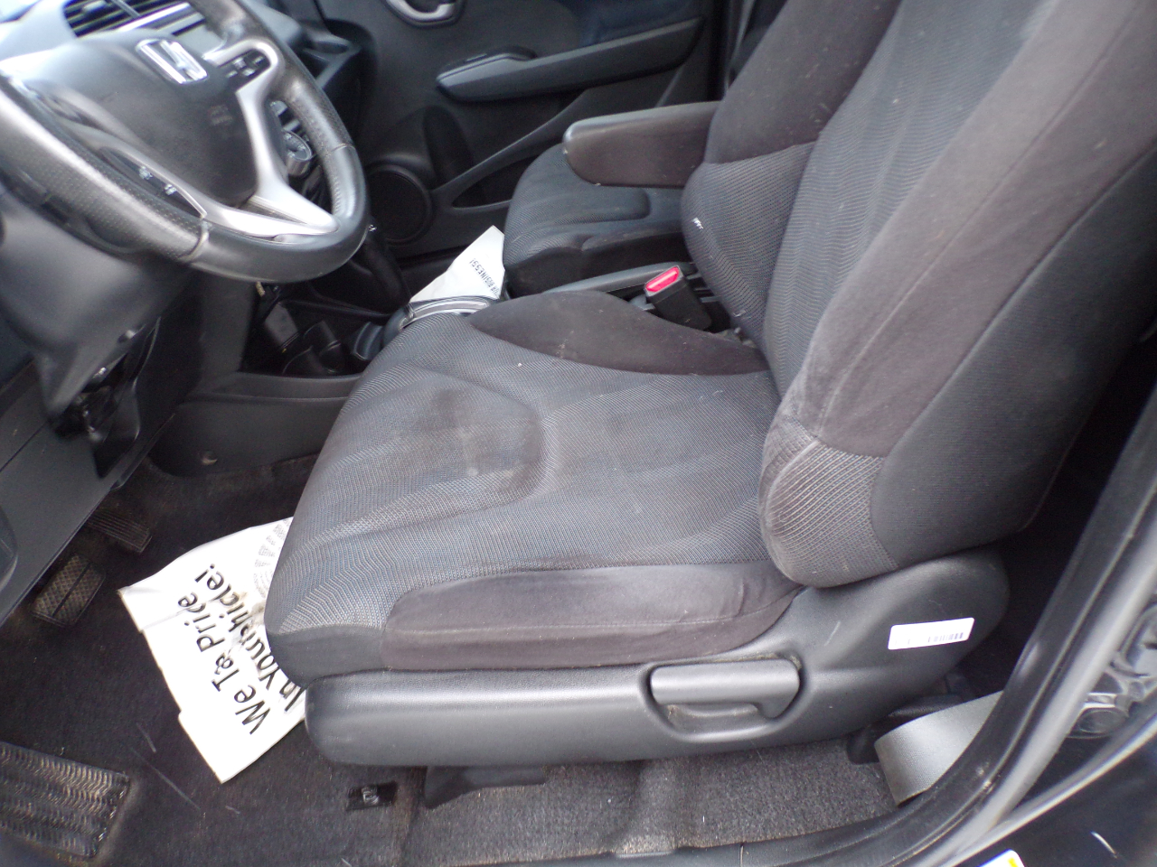 Honda Fit Sport 5-Speed AT with Navigation 2011