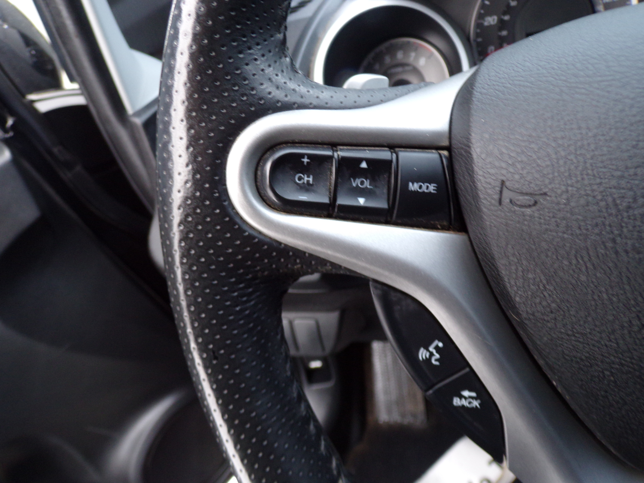 Honda Fit Sport 5-Speed AT with Navigation 2011