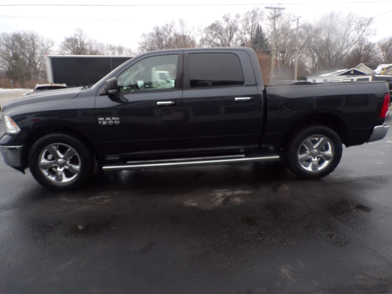 RAM 1500 Big Horn Quad Cab 4WD SWB 2014