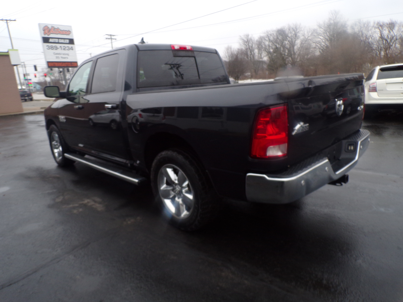 RAM 1500 Big Horn Quad Cab 4WD SWB 2014