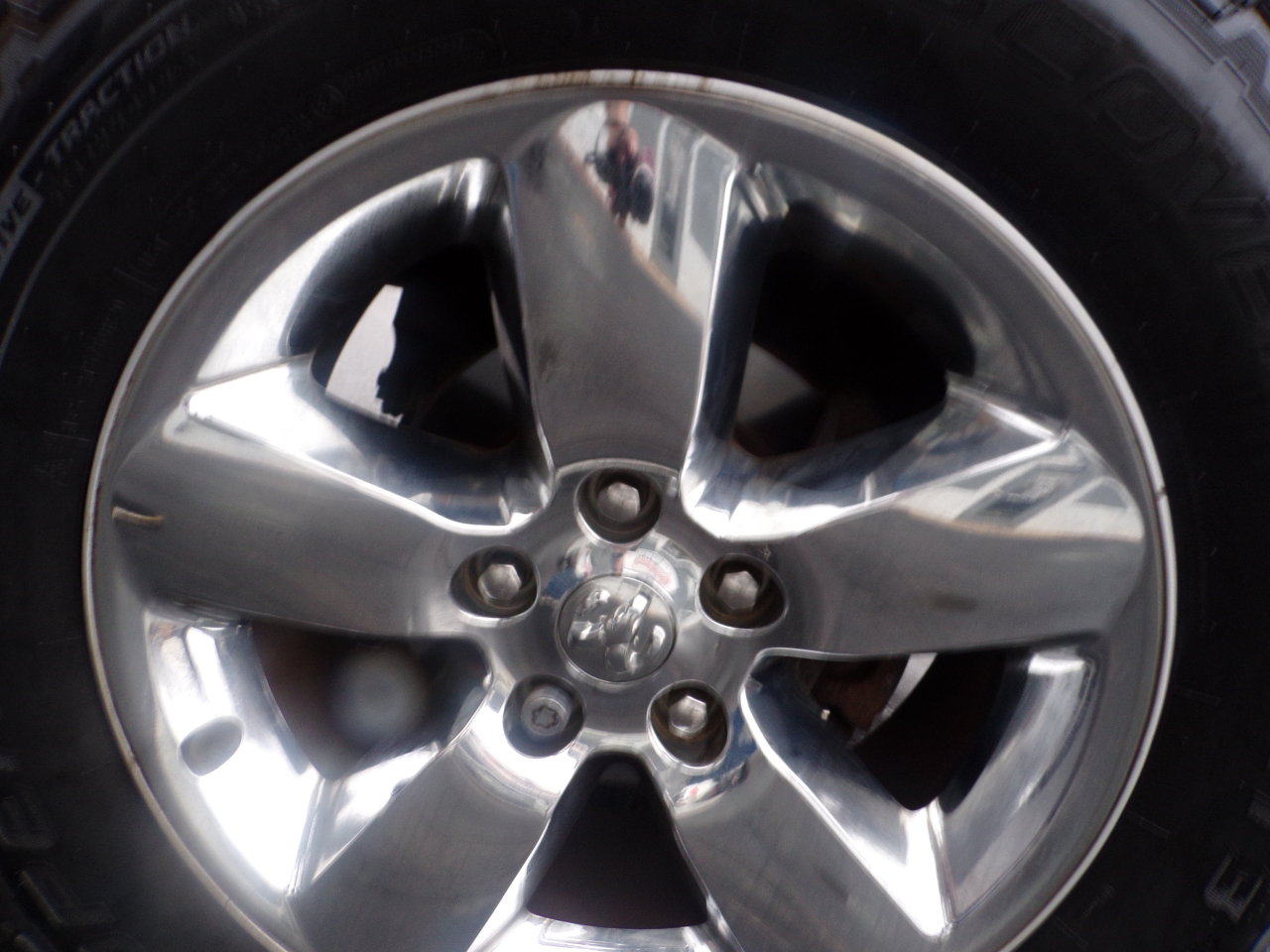 RAM 1500 Big Horn Quad Cab 4WD SWB 2014