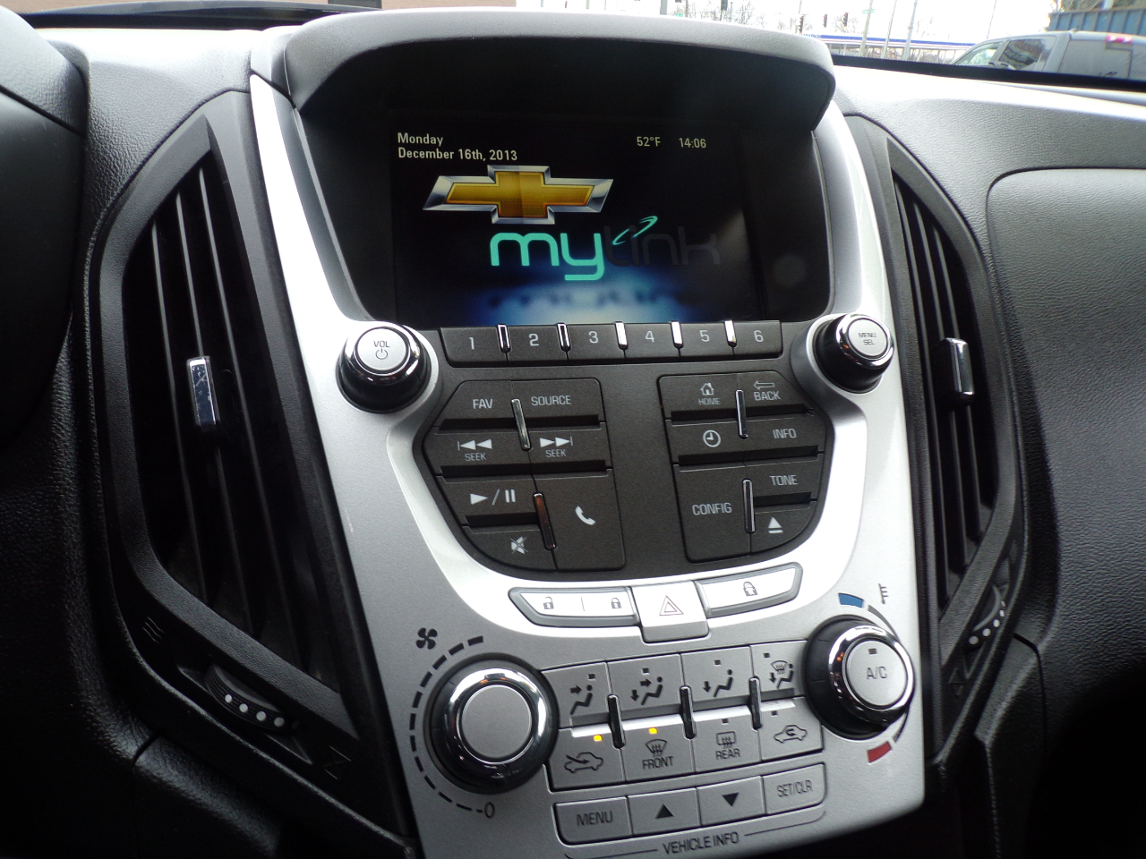 Chevrolet Equinox 1LT 2WD 2013