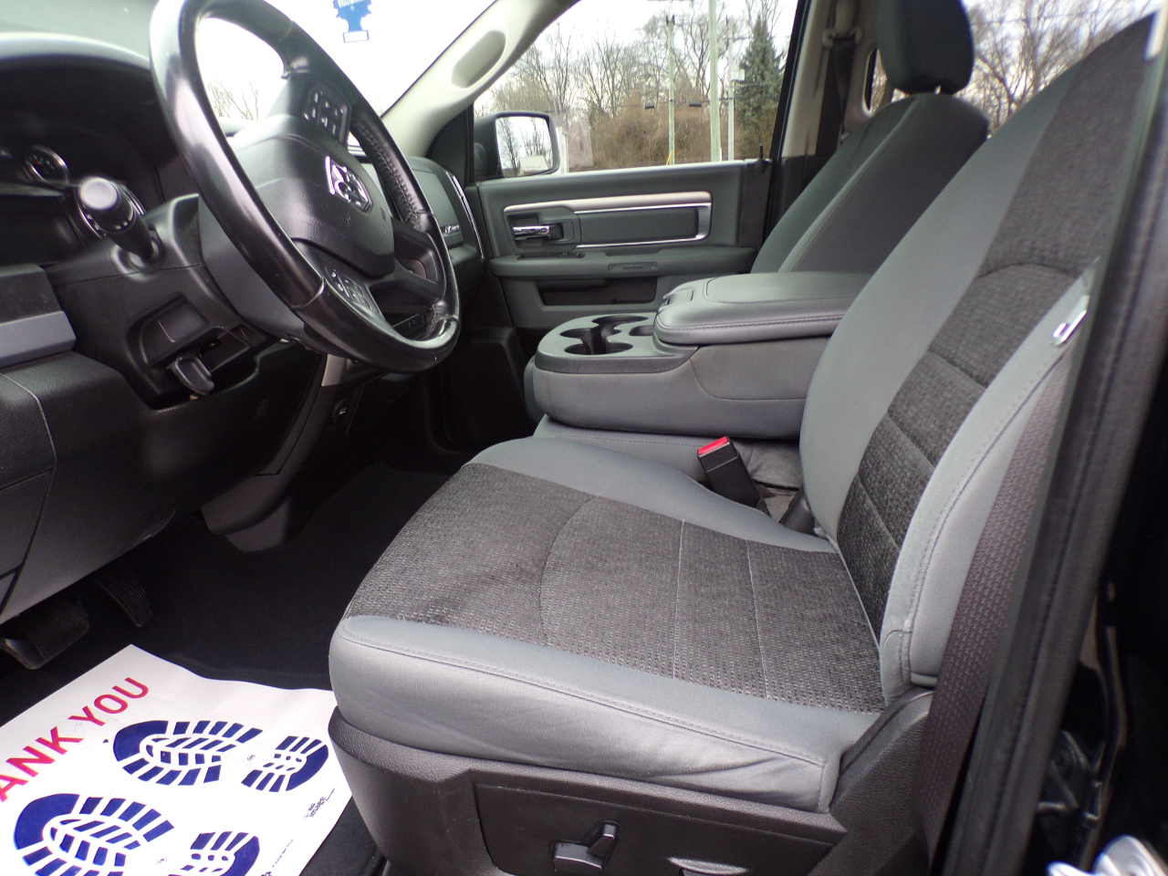 RAM 1500 Classic Tradesman 4x4 Crew Cab 6'4" Box 2019