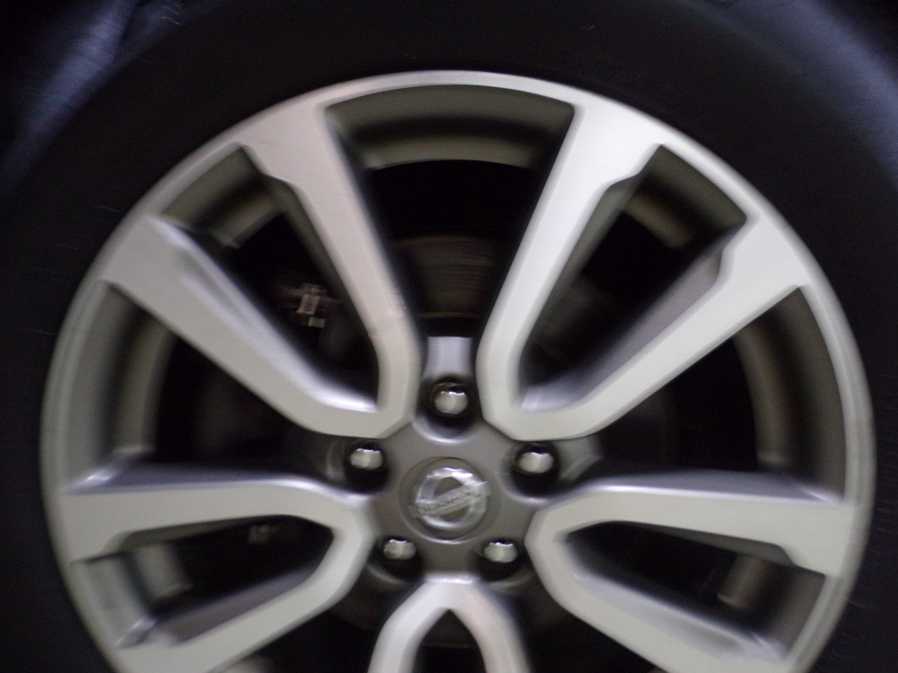 Nissan Pathfinder SV 4WD 2013