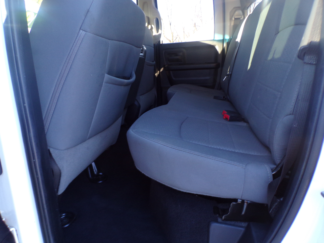 RAM 1500 Tradesman Quad Cab 4WD 2014