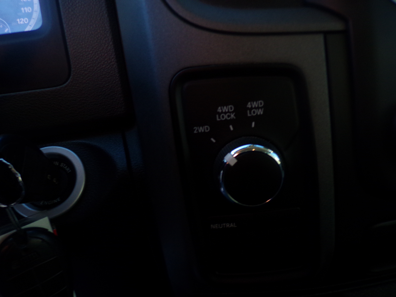 RAM 1500 Tradesman Quad Cab 4WD 2014