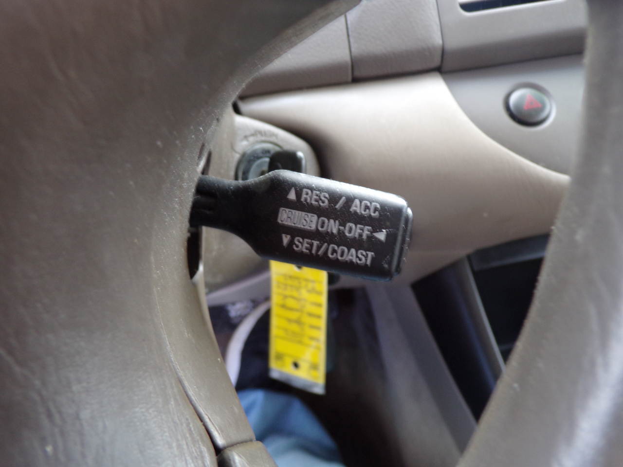 Toyota Camry Standard 2004