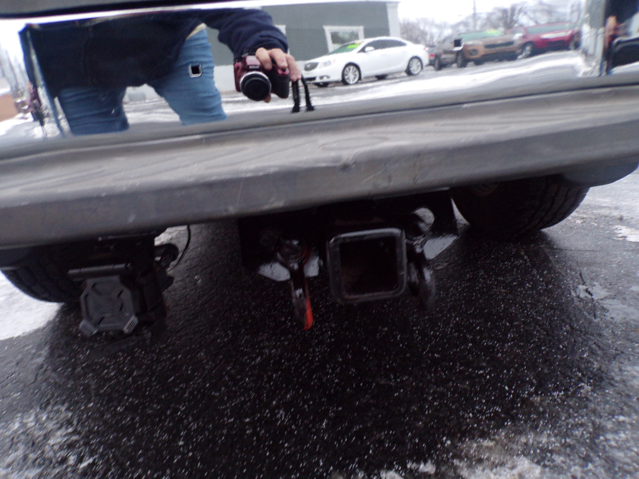 Nissan Frontier SL Crew Cab 4WD 2011