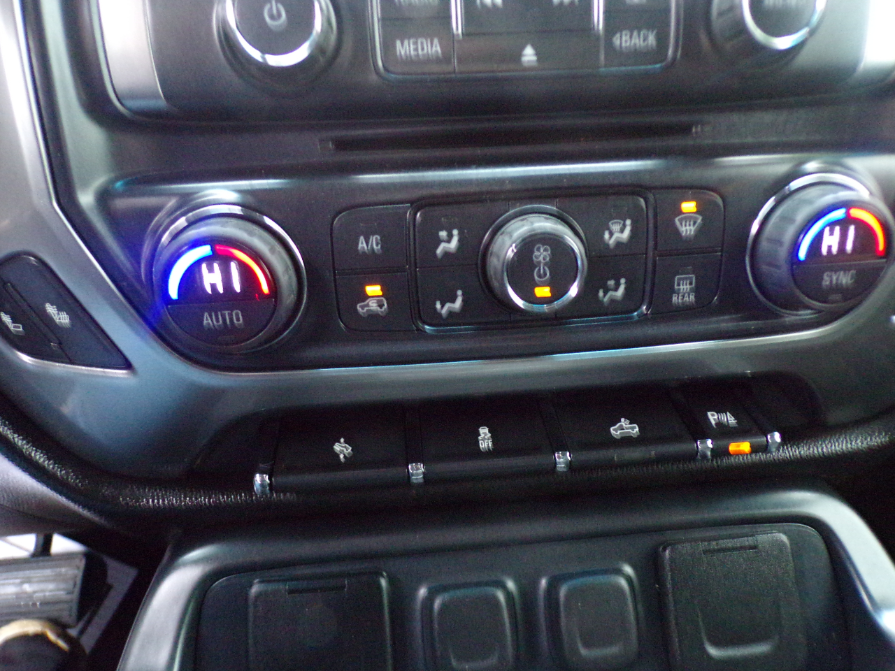 Chevrolet Silverado 1500 LT Crew Cab 2WD 2016