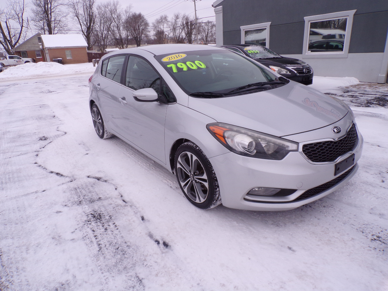 Kia Forte 5-Door EX 2016