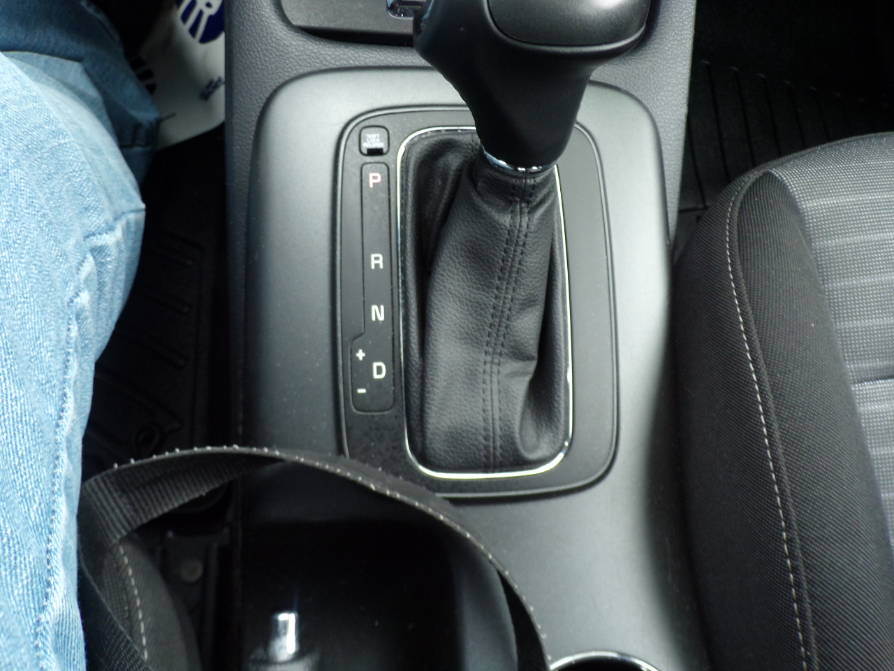 Kia Forte 5-Door EX 2016