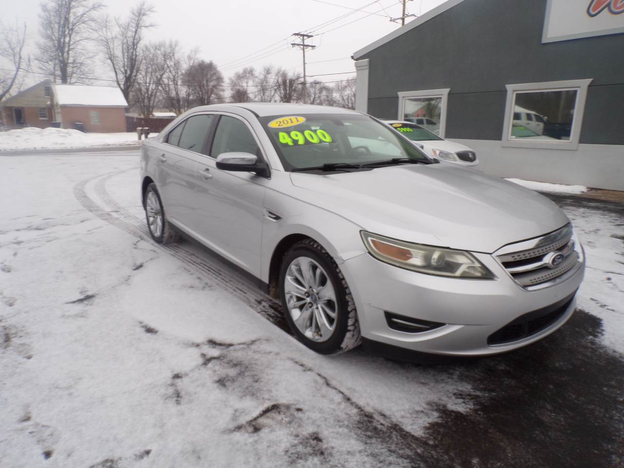 Ford Taurus Limited AWD 2011