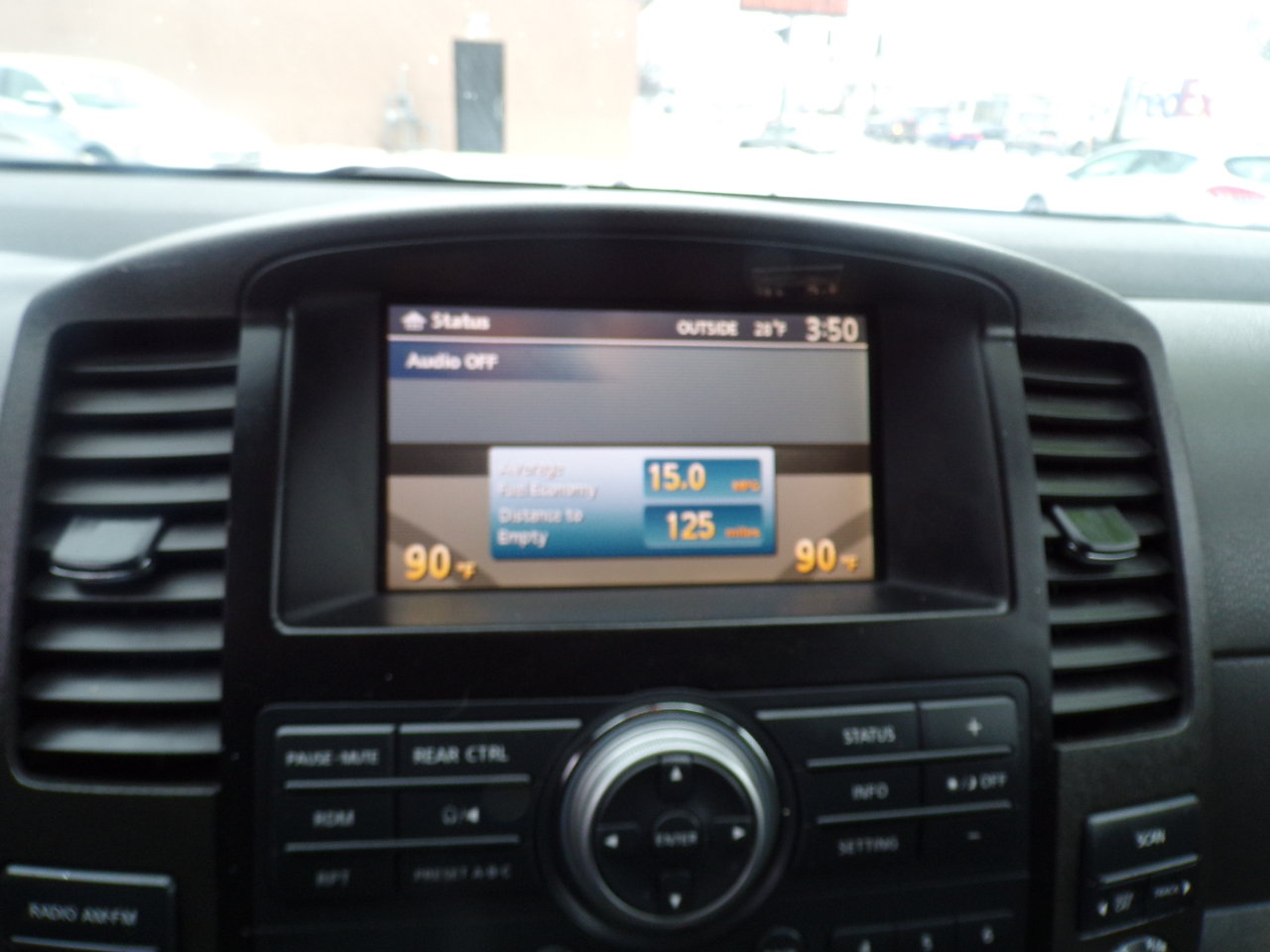 Nissan Pathfinder LE 4WD 2010