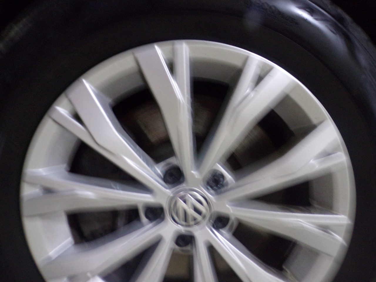 Volkswagen Tiguan SE 2018