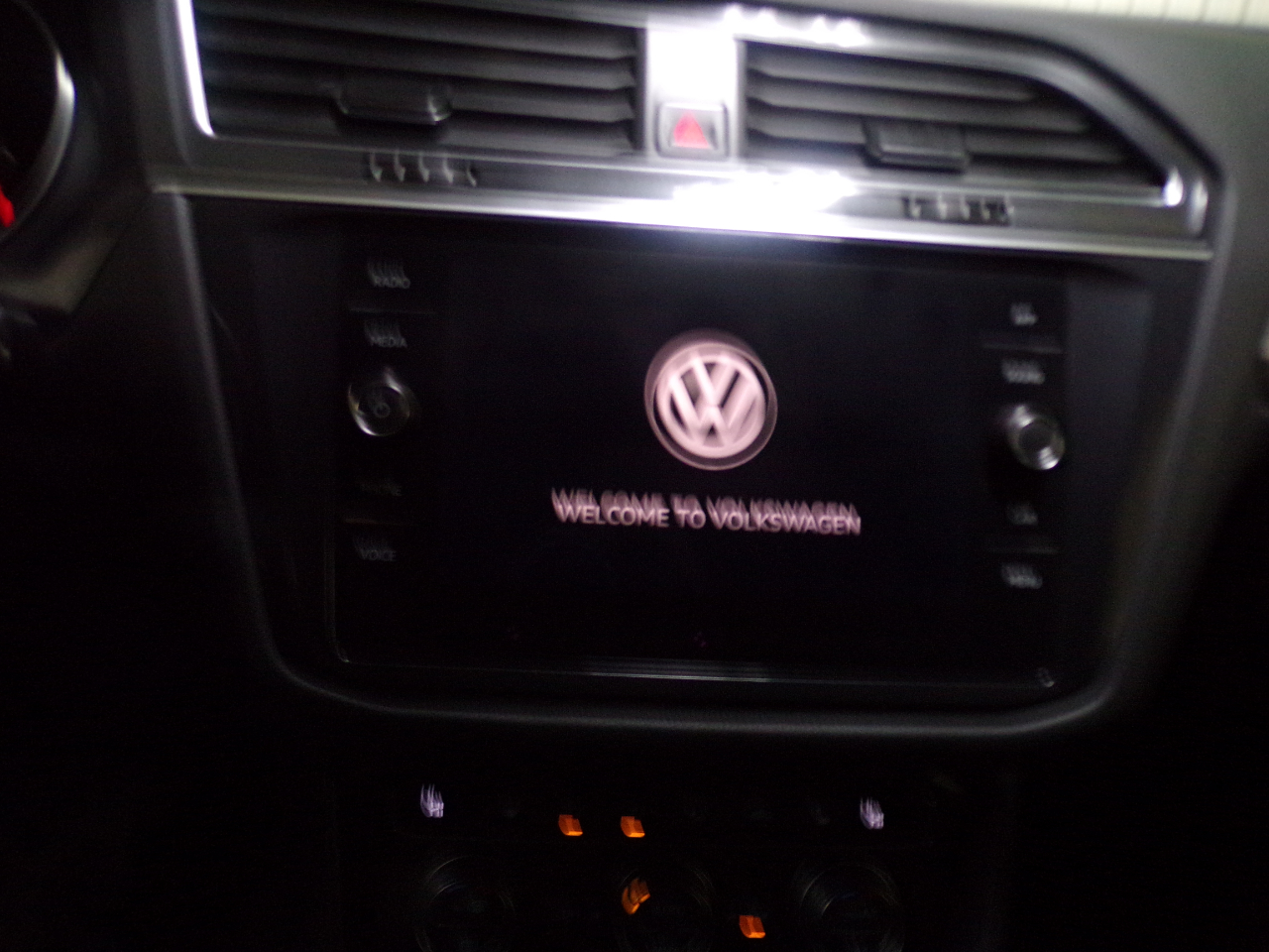 Volkswagen Tiguan SE 2018