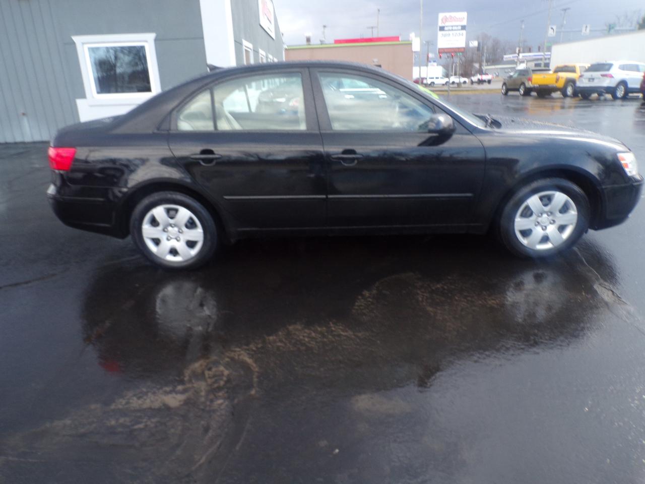 Hyundai Sonata GLS 2010