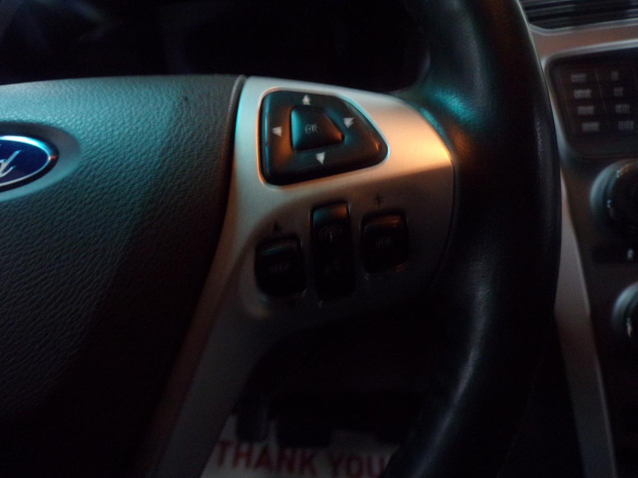 Ford Explorer XLT 4WD 2013