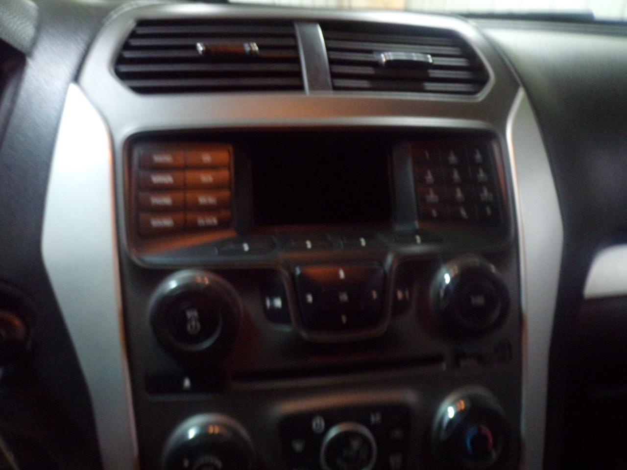 Ford Explorer XLT 4WD 2013