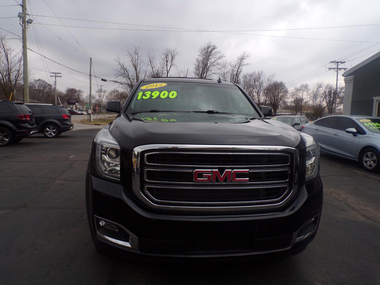 GMC Yukon SLT 4WD 2015