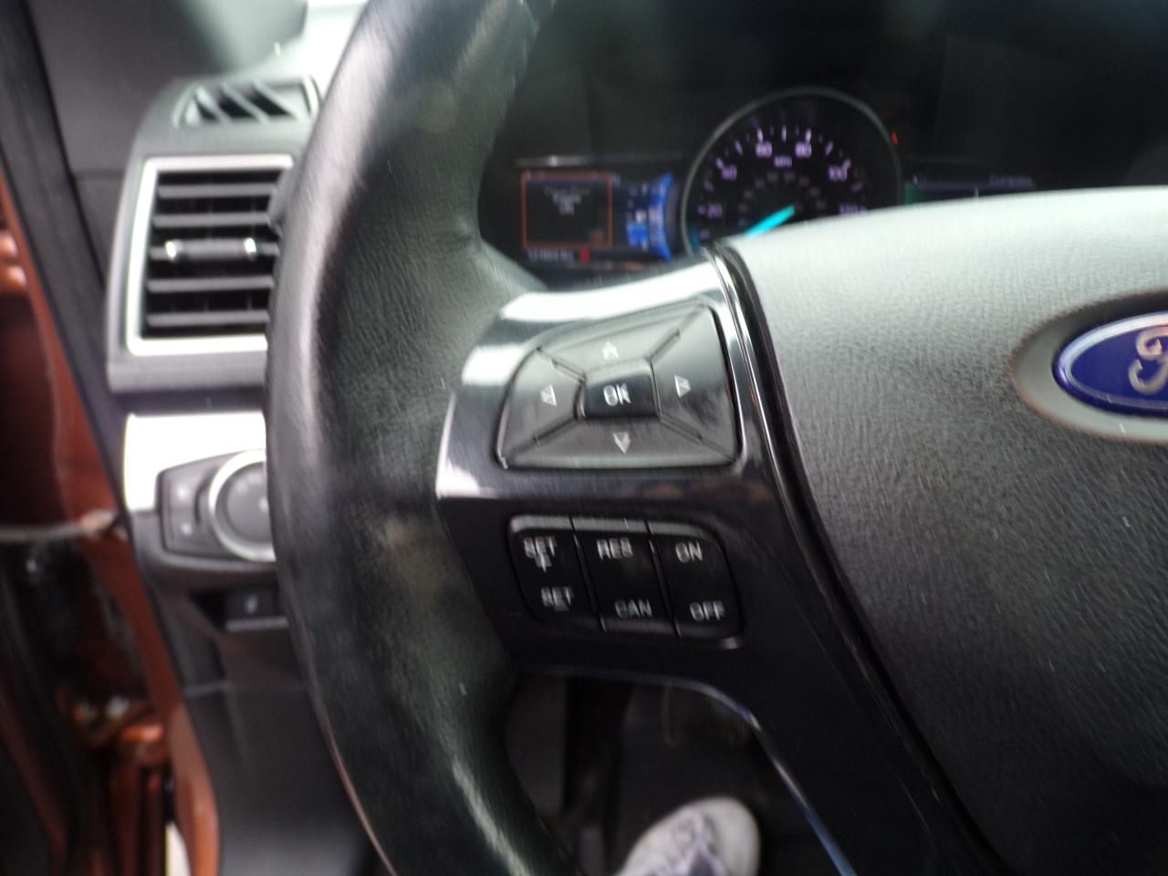 Ford Explorer XLT FWD 2017